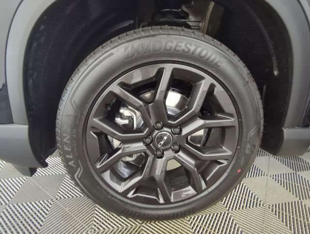 New 2025 Honda Pilot Touring image 16