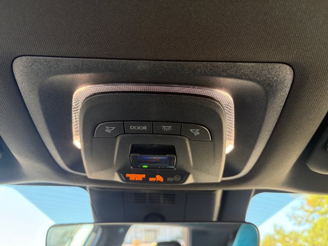 Certified 2026 Subaru Solterra AWD/4WD image 28