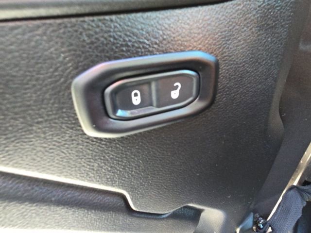 Used 2021 Jeep Wrangler Unlimited Rubicon image 11