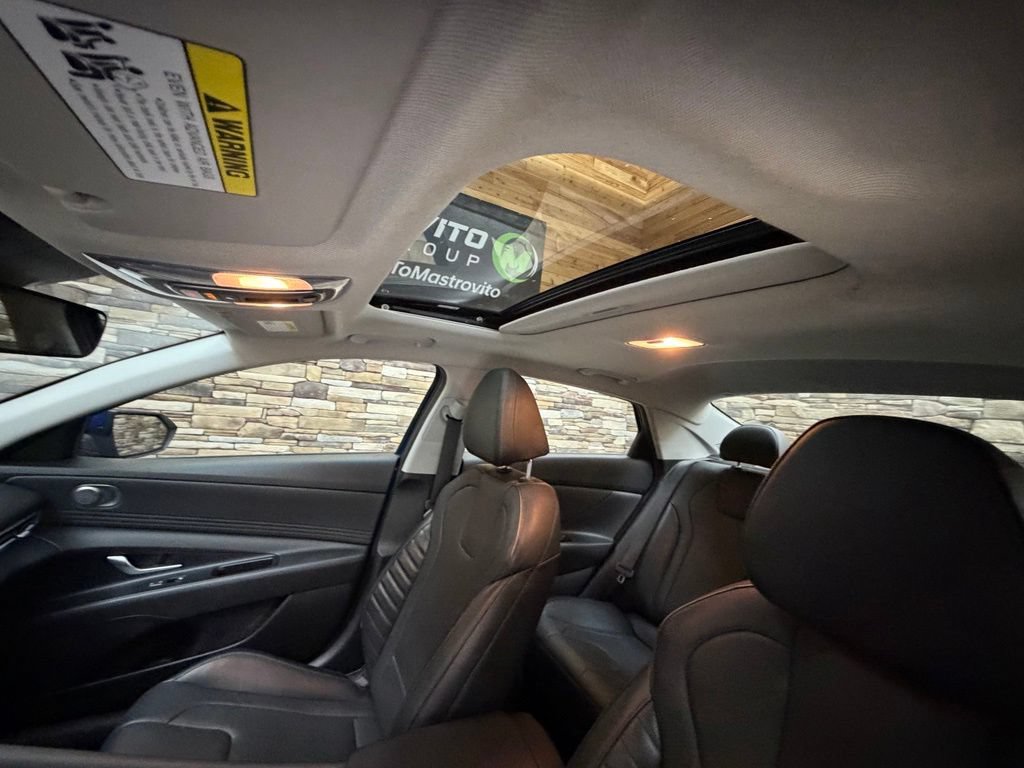 Used 2023 Hyundai Elantra Limited w/ Cargo Package FWD image 52