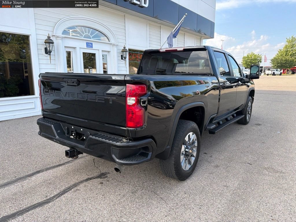 Used 2022 Chevrolet Silverado 2500 Custom w/ Custom Value Package AWD/4WD image 5