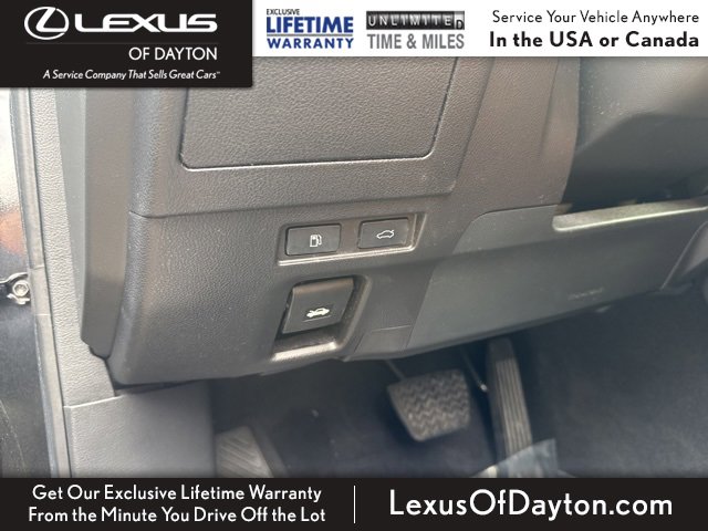 Used 2023 Lexus ES 350 w/ Premium Package image 16