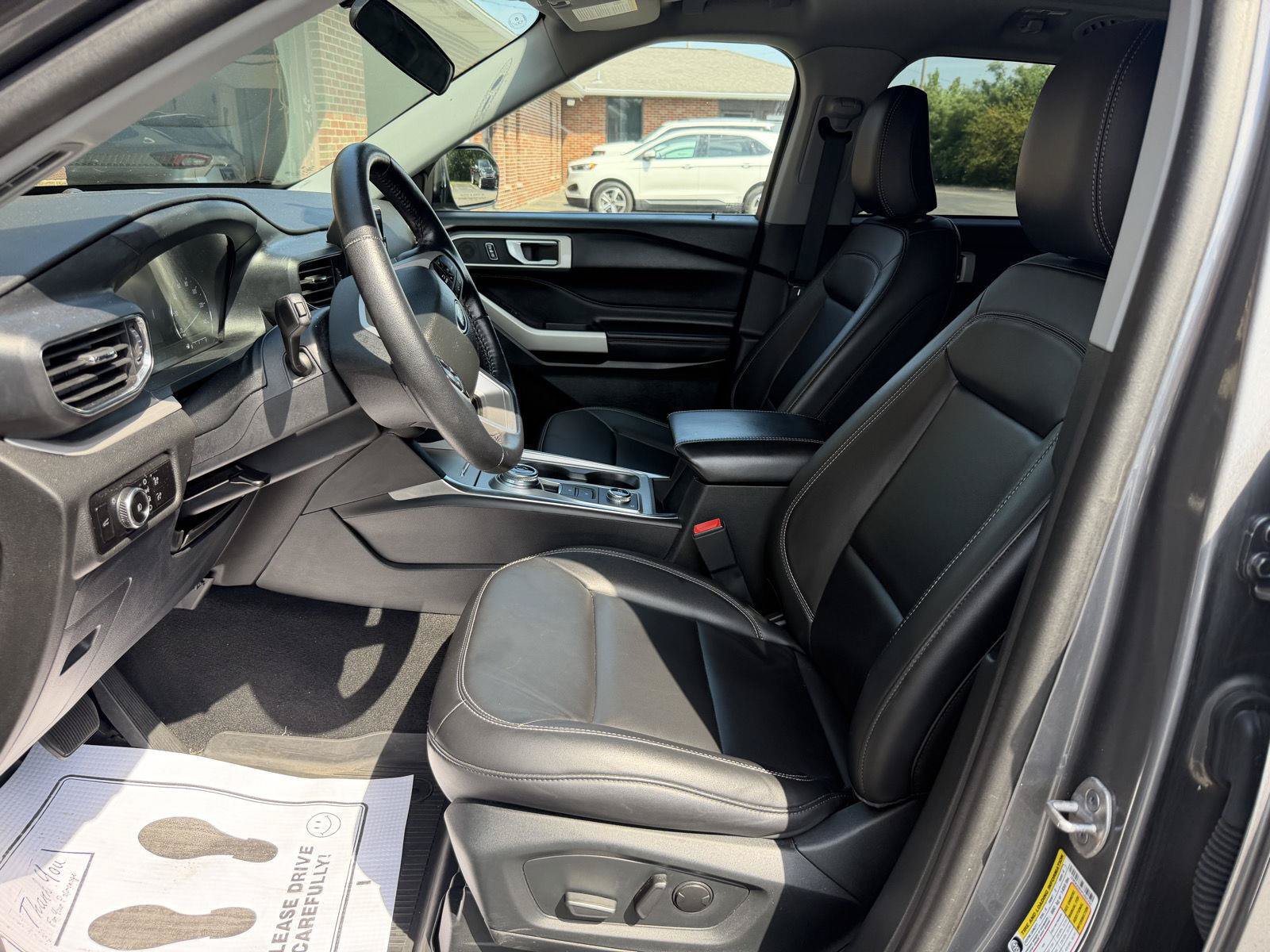 Certified 2023 Ford Explorer XLT w/ Equipment Group 202A AWD/4WD image 14