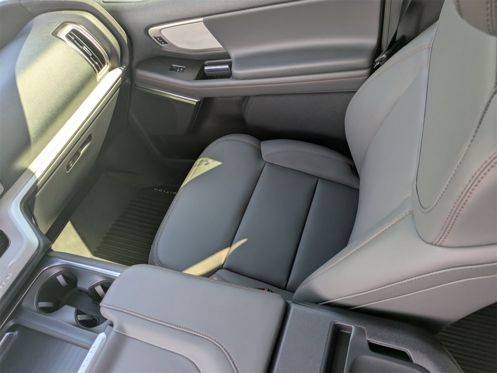 New 2025 Ford Expedition Max Active image 22