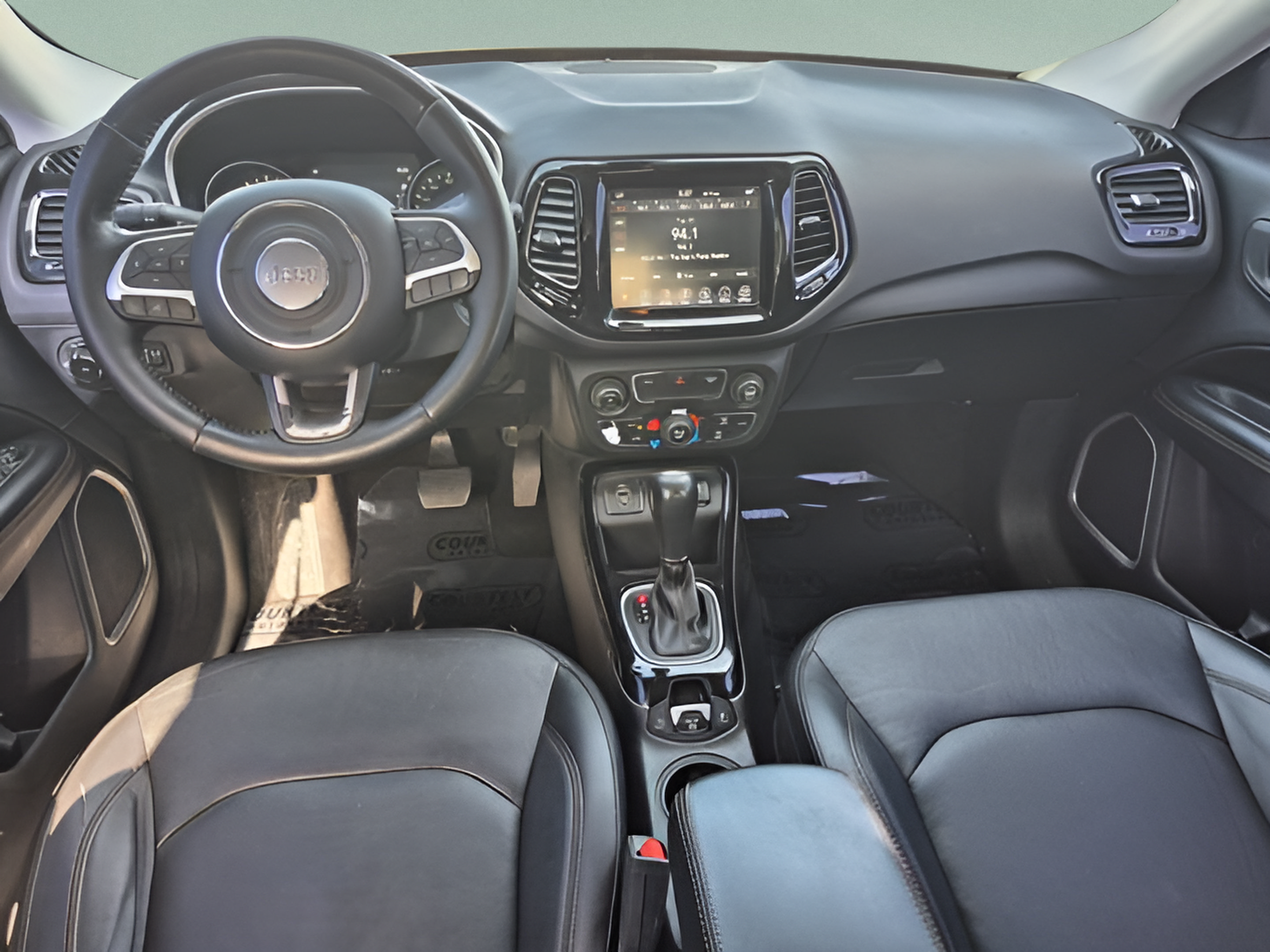 Used 2020 Jeep Compass Limited FWD image 12