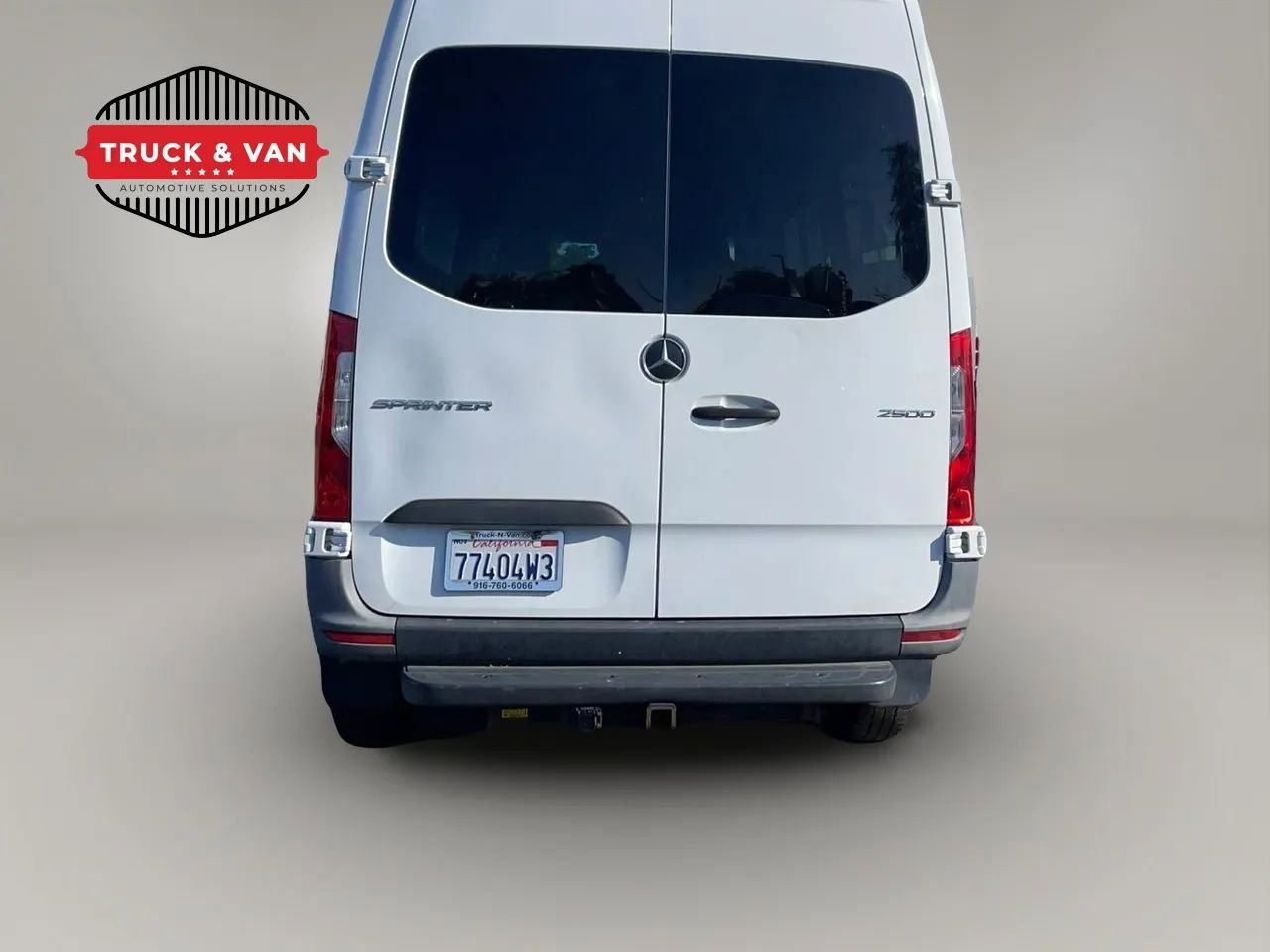 Used 2023 Mercedes-Benz Sprinter 2500 image 4