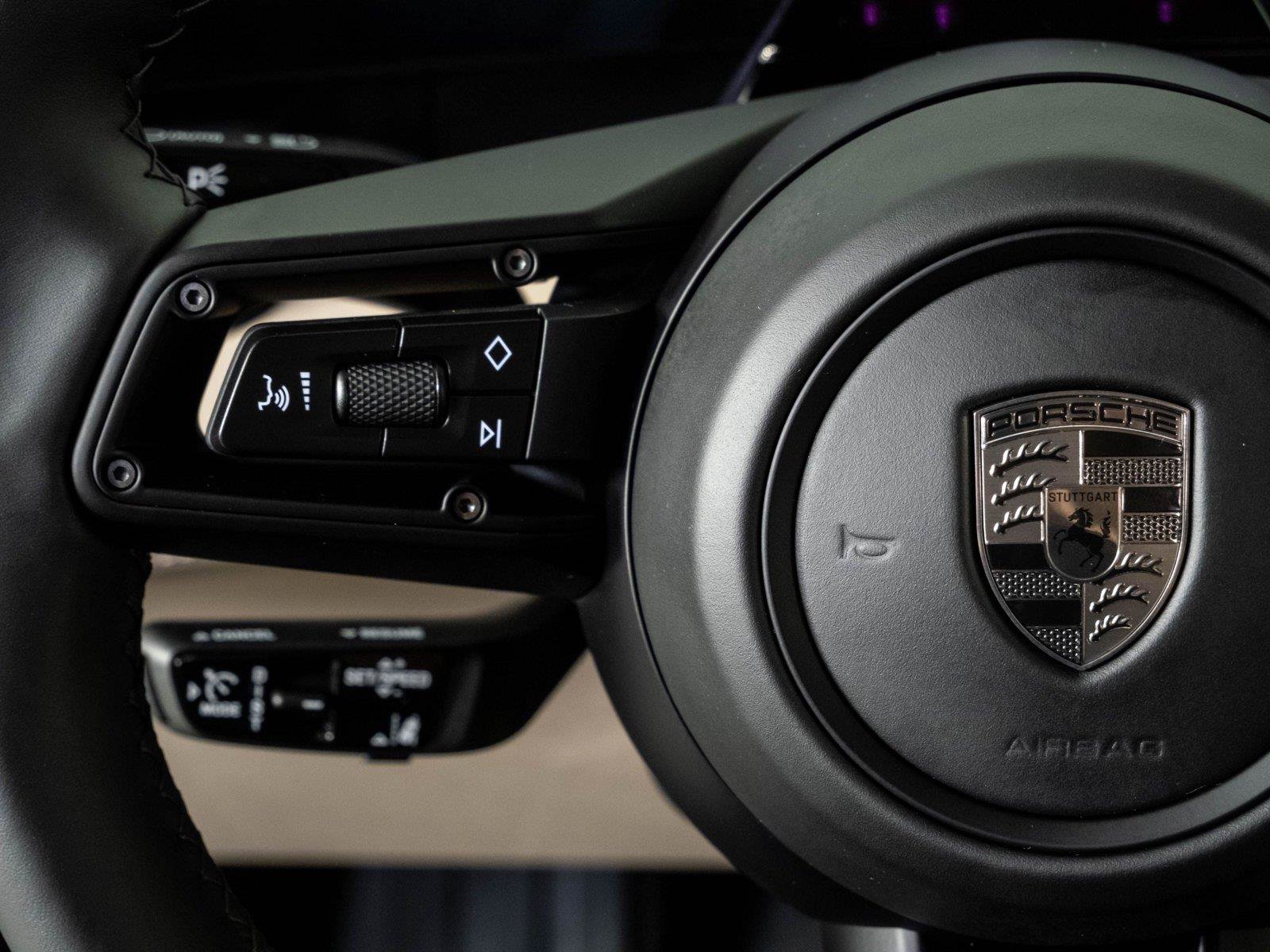 New 2026 Porsche Cayenne Turbo Electric AWD/4WD image 10