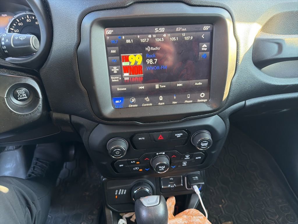 Used 2020 Jeep Renegade Sport AWD/4WD image 7