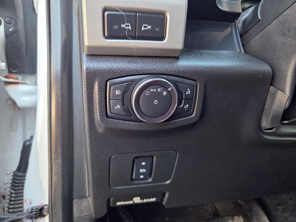 Used 2017 Ford F350 Lariat w/ Chrome Package AWD/4WD image 14