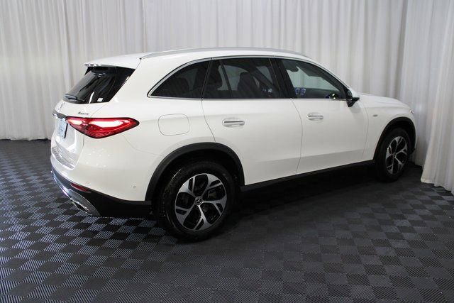 New 2025 Mercedes-Benz GLC 350e 4MATIC image 6