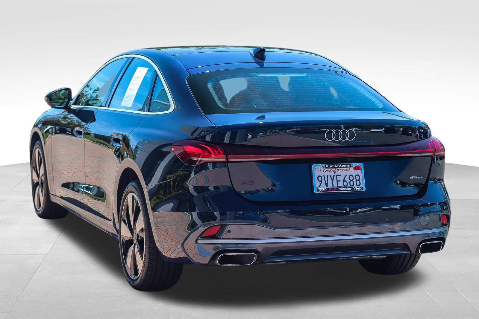 Used 2025 Audi A5 2.0T Premium Plus w/ Premium Plus AWD/4WD image 5