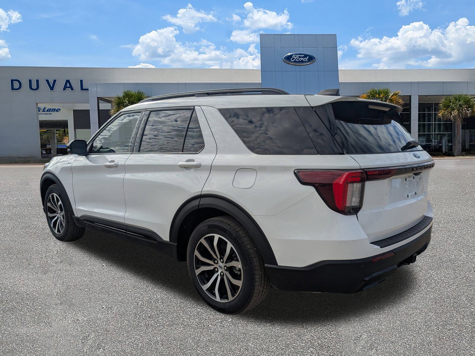 New 2025 Ford Explorer ST-Line w/ Premium Package image 6