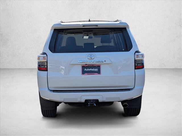 Used 2015 Toyota 4Runner SR5 RWD image 7