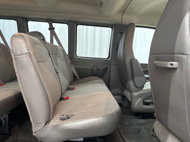 Used 2017 Chevrolet Express 3500 LT w/ LT Preferred Equipment Group image 29
