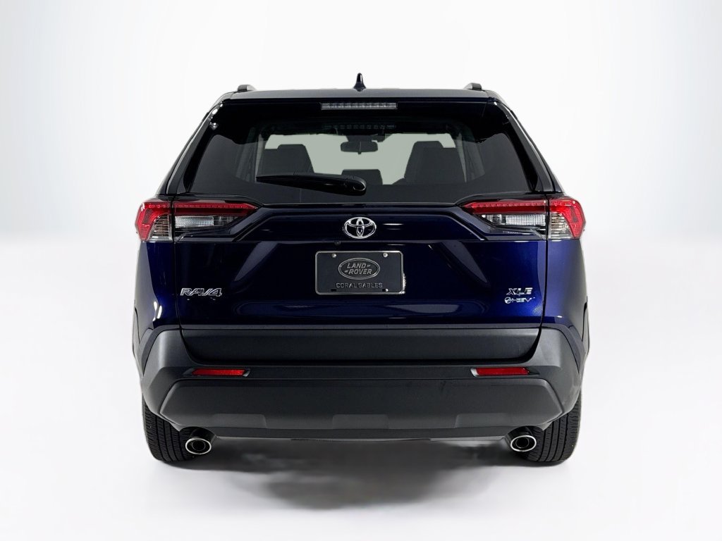 Used 2025 Toyota RAV4 XLE Premium w/ Weather Package AWD/4WD image 4