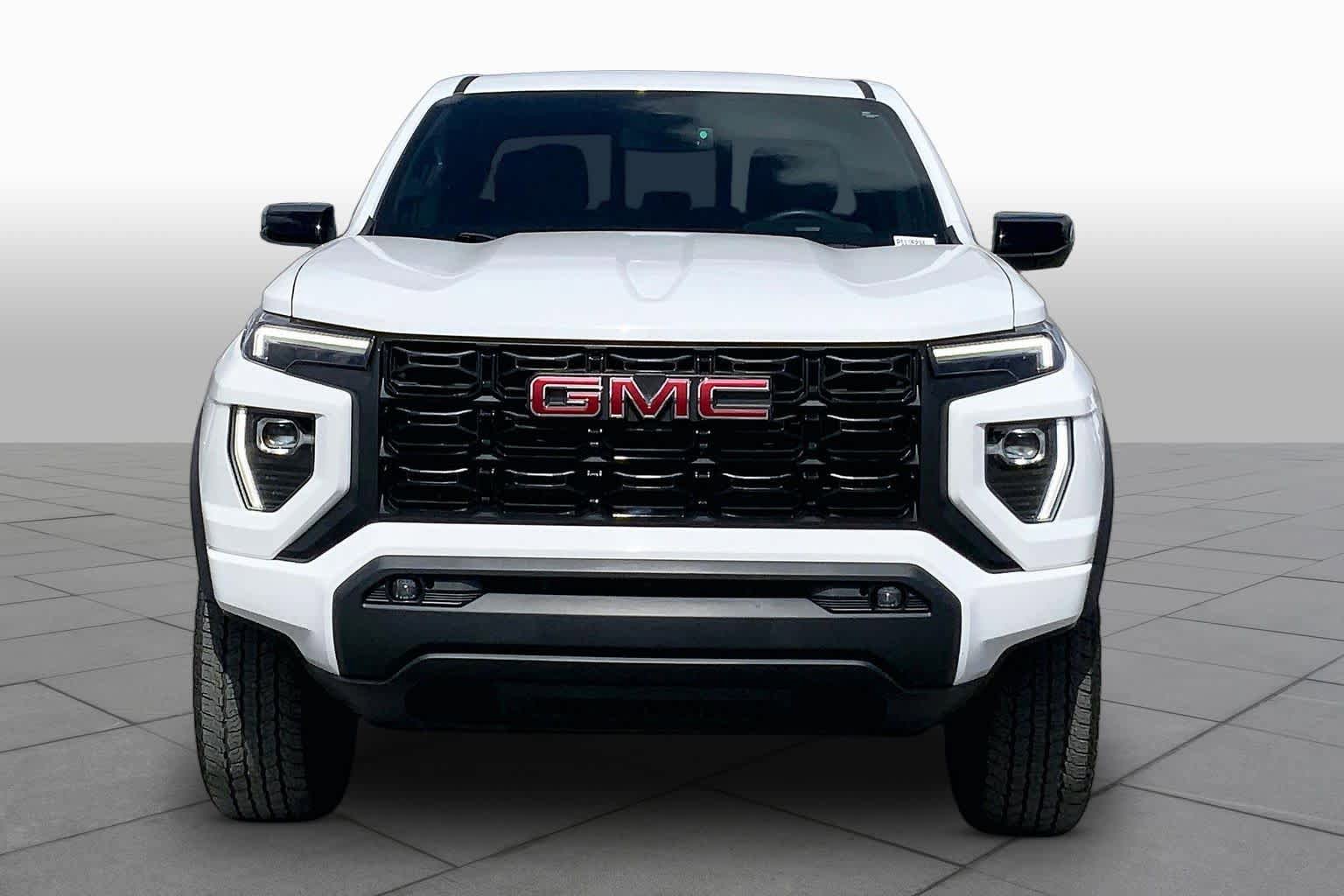 Used 2023 GMC Canyon Elevation w/ Elevation Premium Package RWD image 4