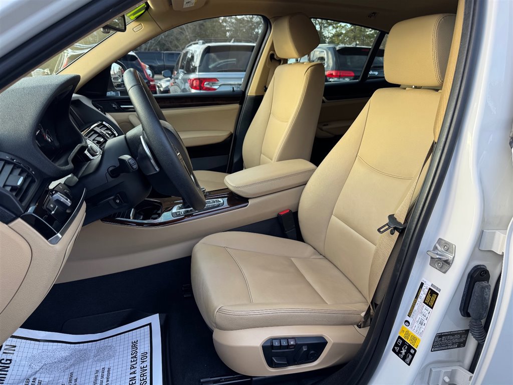 Used 2017 BMW X4 xDrive28i image 19