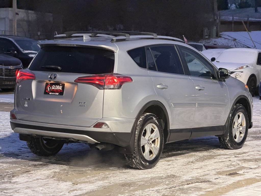 Used 2018 Toyota RAV4 XLE image 5