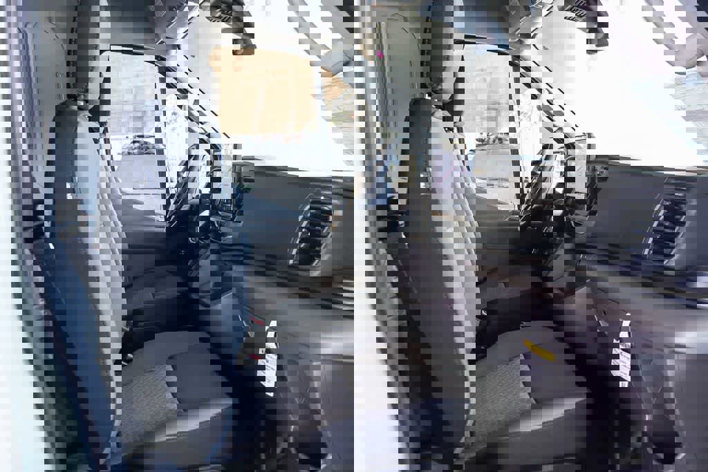 New 2026 Ford Transit 250 148 Medium Roof image 16