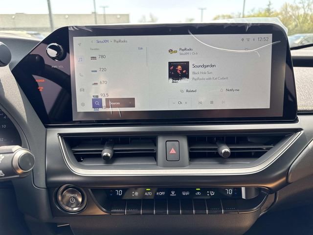 New 2026 Lexus UX 300h AWD image 24