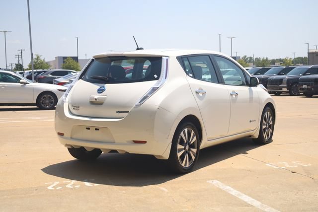 Used 2015 Nissan Leaf SL w/ Premium Package FWD image 6