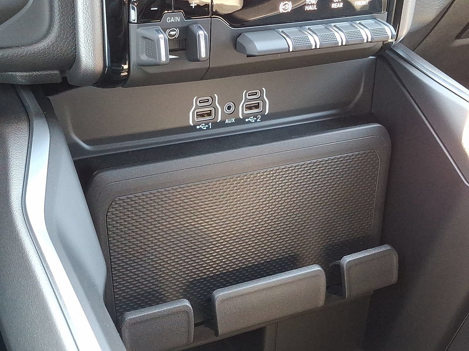 New 2026 RAM 2500 Big Horn AWD/4WD image 11
