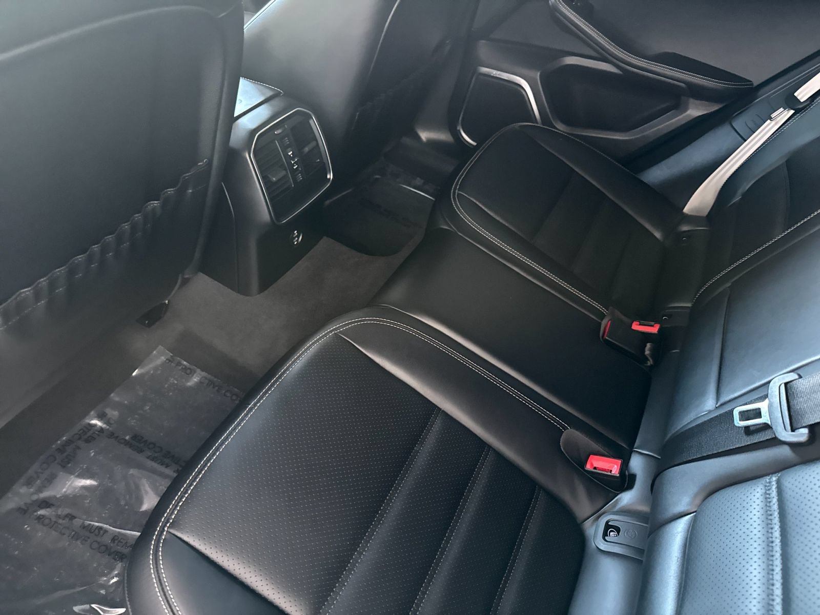Certified 2024 Porsche Macan GTS AWD/4WD image 14