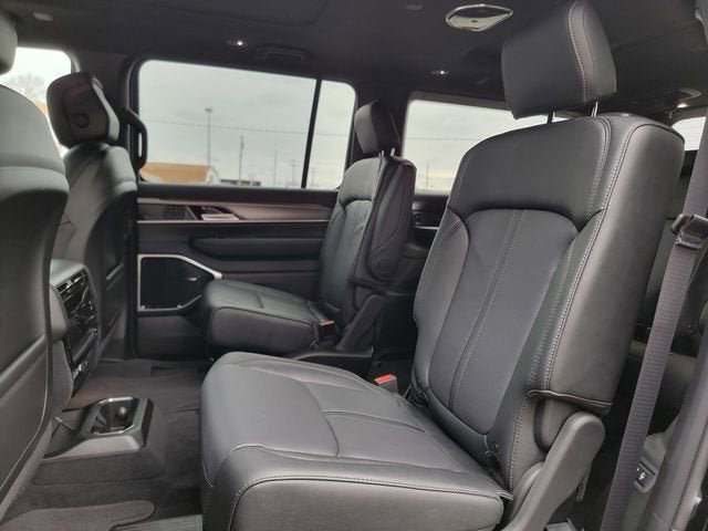 New 2026 Jeep Grand Wagoneer Limited w/ Premium Group II AWD/4WD image 20