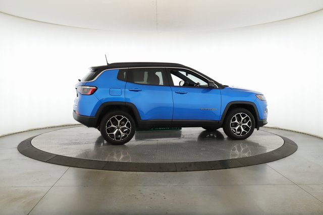 New 2026 Jeep Compass Limited image 6