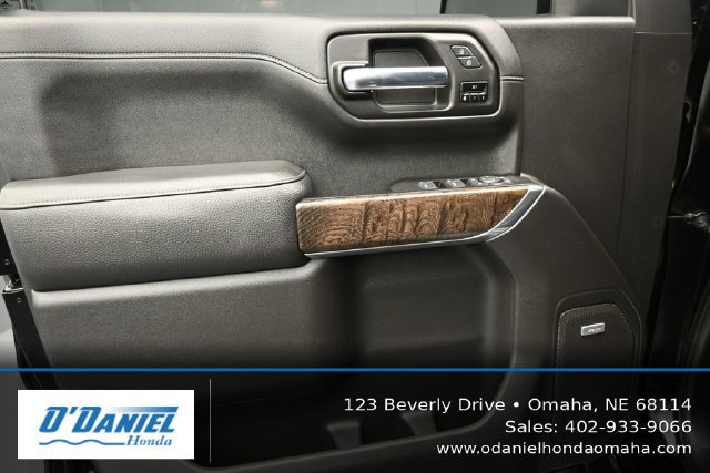 Used 2020 GMC Sierra 1500 Denali w/ Denali Premium Package AWD/4WD image 23
