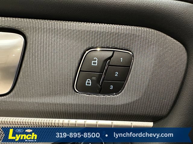 New 2026 Ford Explorer ST AWD/4WD image 9