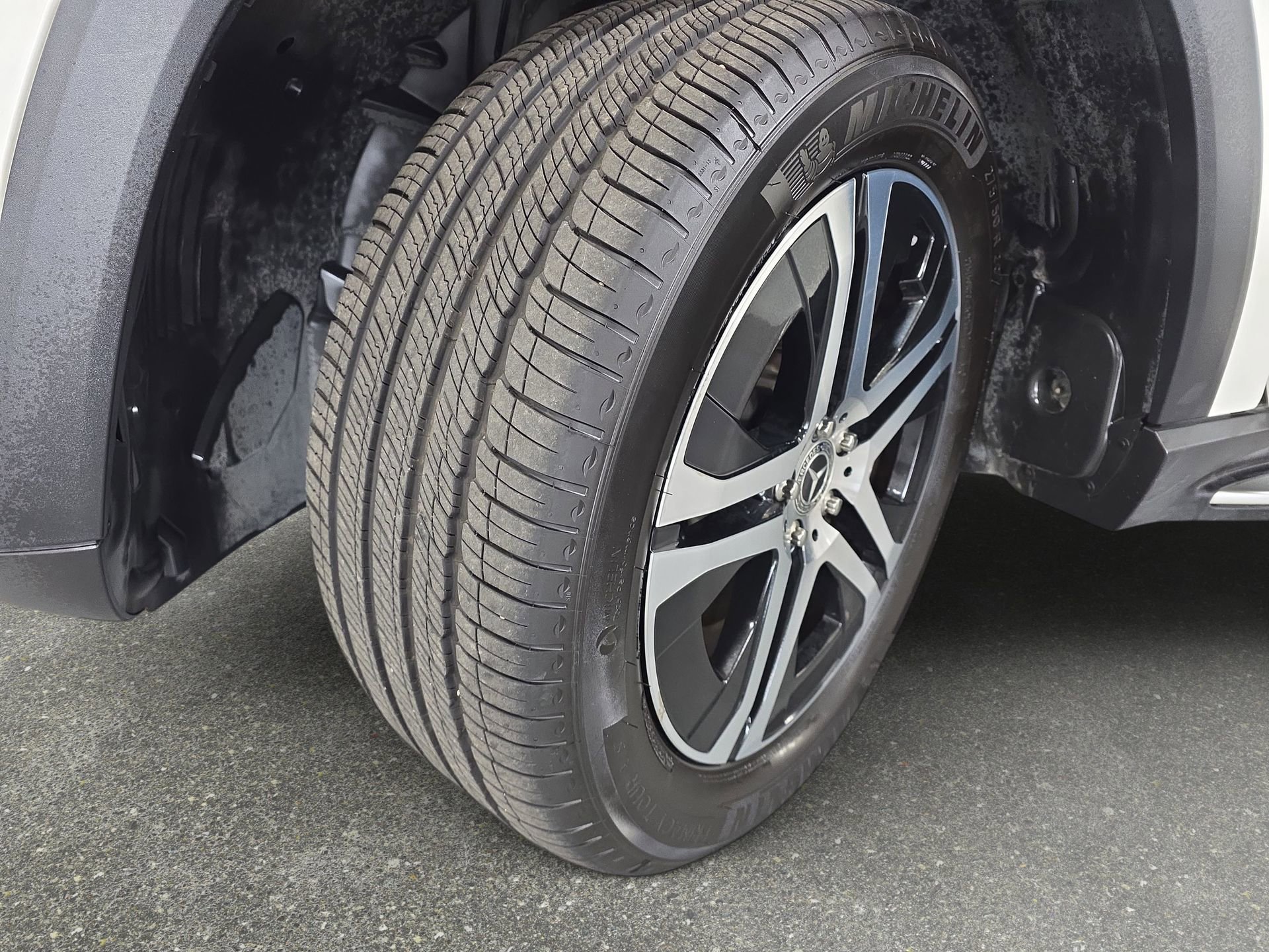 Used 2020 Mercedes-Benz GLS 450 4MATIC image 31