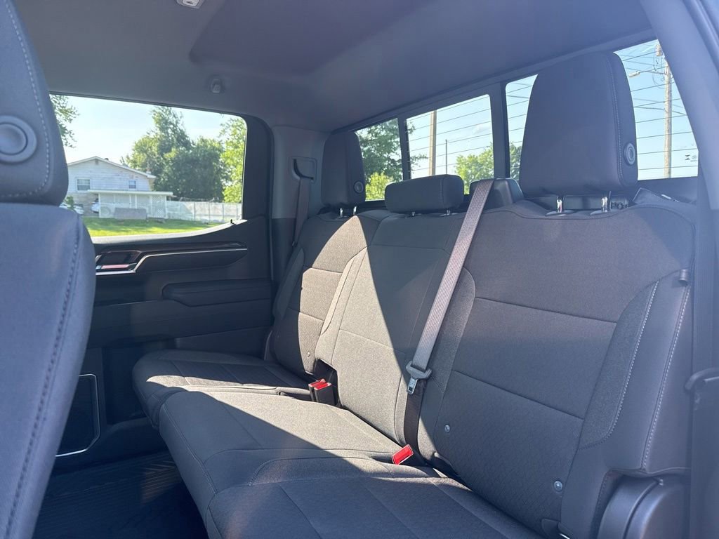 New 2026 Chevrolet Silverado 1500 LT w/ Z71 Off-Road Package AWD/4WD image 9