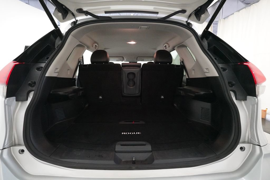 Used 2019 Nissan Rogue SL image 10