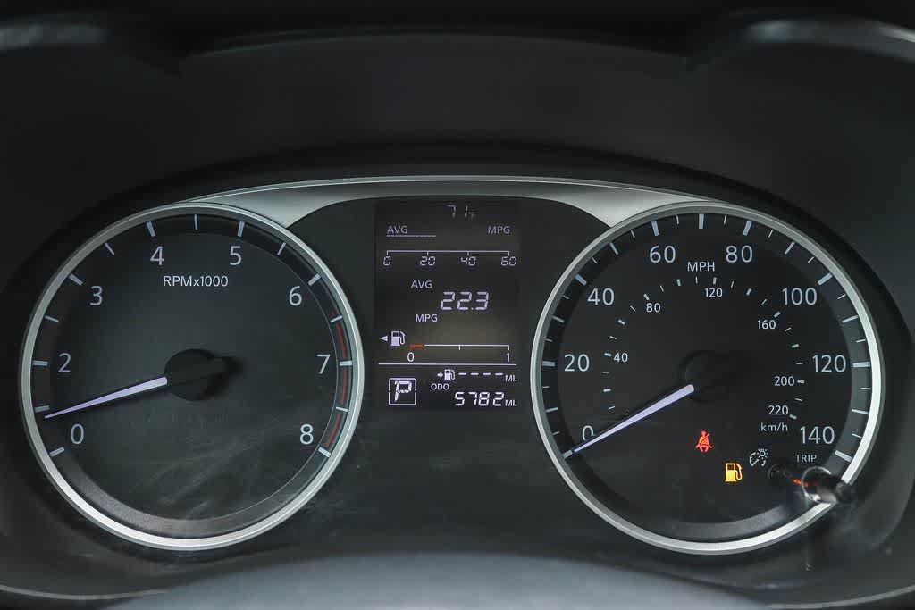 Used 2025 Nissan Versa S w/ Trunk Package FWD image 24