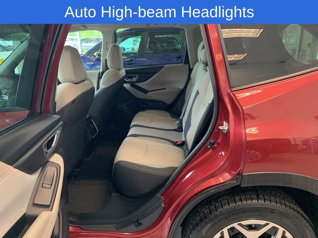 Used 2021 Subaru Forester Premium AWD/4WD image 11