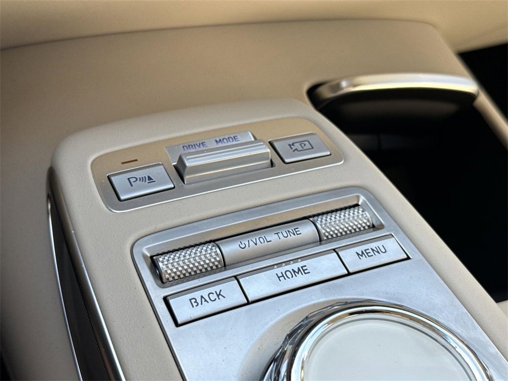 Used 2025 Genesis GV70 3.5T Sport w/ Sport Advanced Package image 37