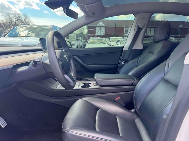 Used 2022 Tesla Model Y Performance image 23