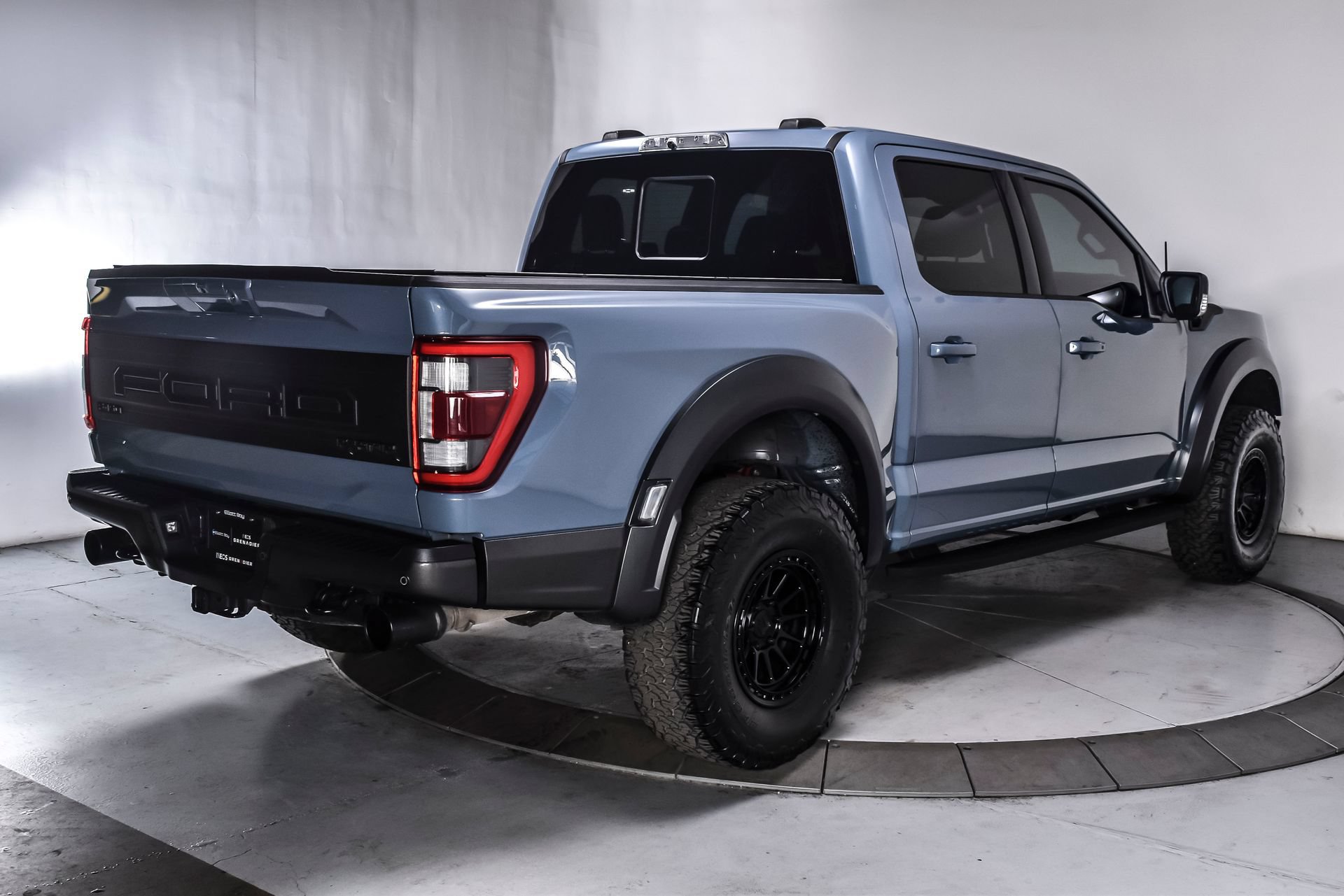 Used 2023 Ford F150 Raptor AWD/4WD image 4