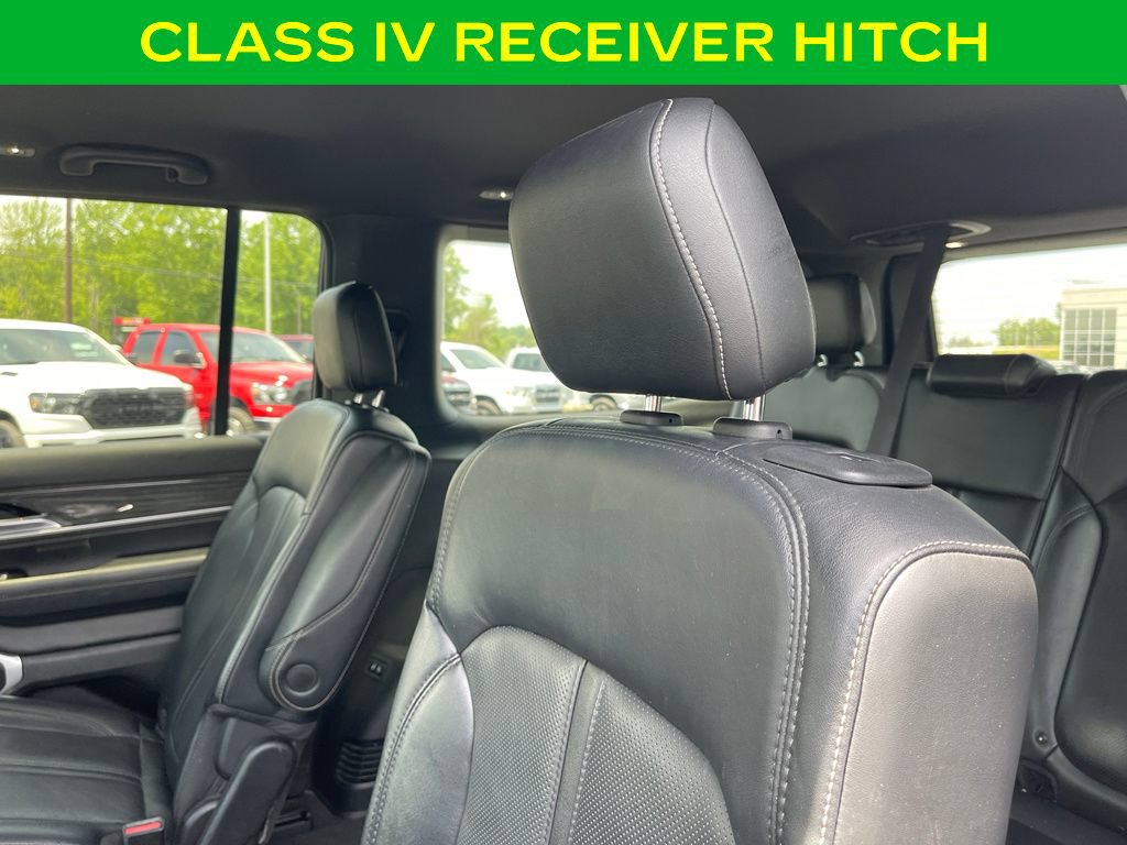 Used 2022 Jeep Wagoneer Series III w/ Flexible Seating Group AWD/4WD image 14