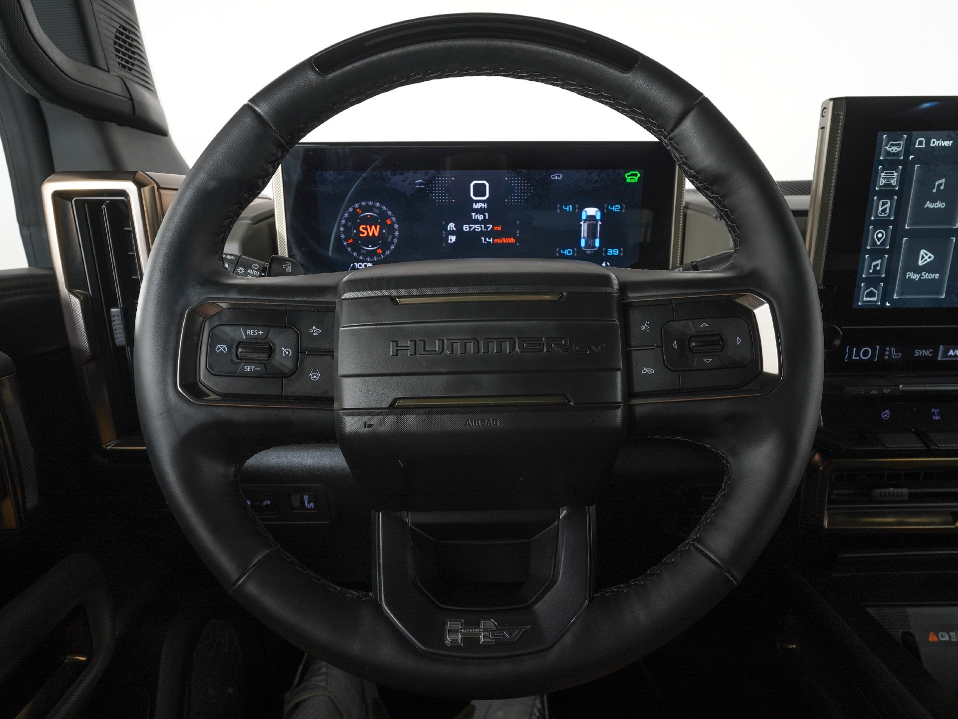 Used 2024 GMC Hummer EV 2X w/ Extreme Off-Road Package AWD/4WD image 17