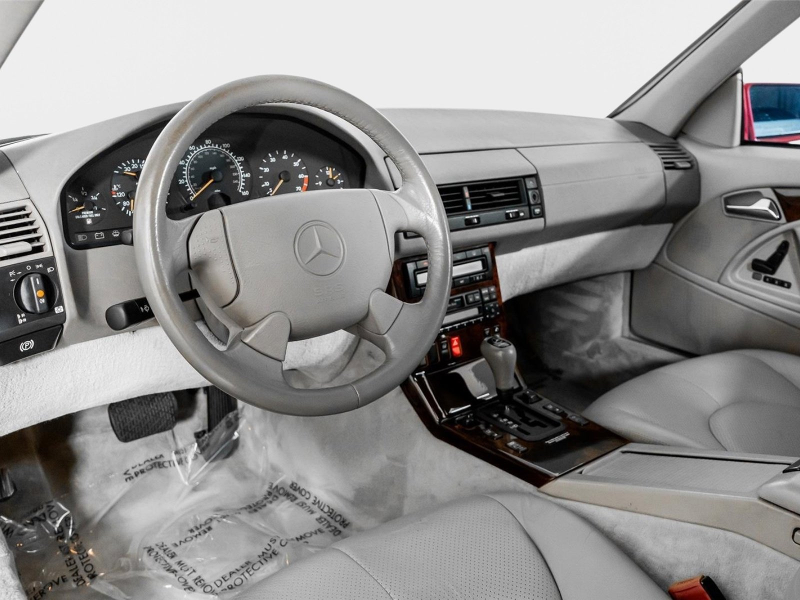 Used 1998 Mercedes-Benz SL 500 image 2