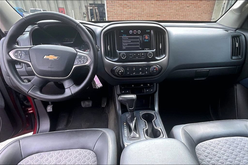 Used 2015 Chevrolet Colorado Z71 AWD/4WD image 14