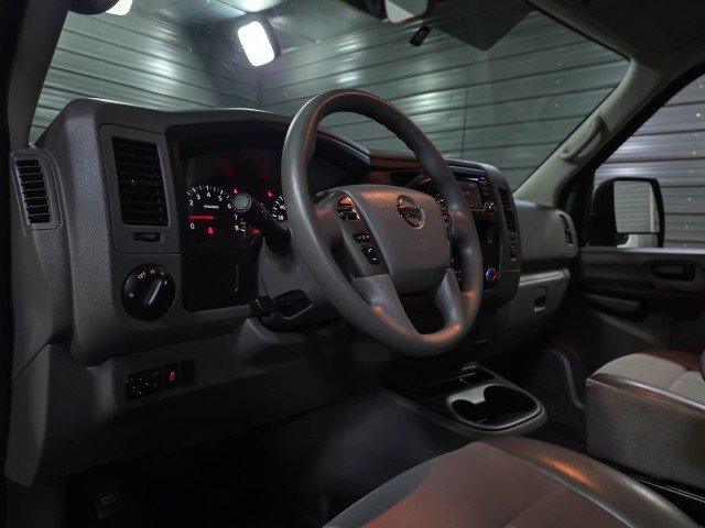 Used 2018 Nissan NV 1500 SV image 15