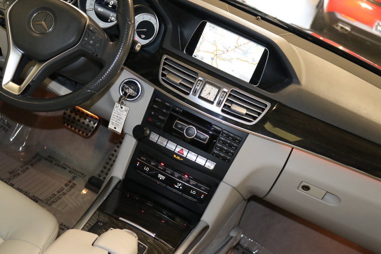 Used 2015 Mercedes-Benz E 350 Sedan image 22