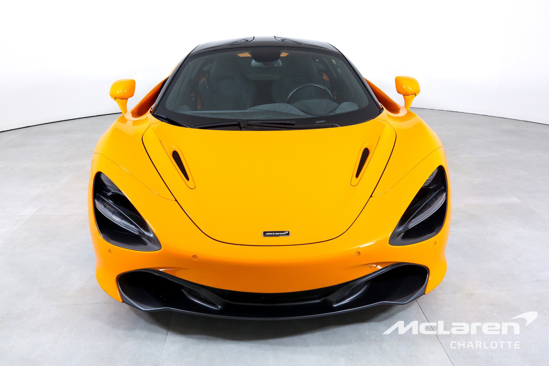 Used 2019 McLaren 720S image 4