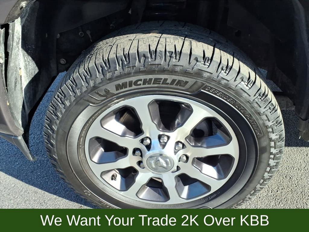 Used 2023 RAM 3500 Limited image 21