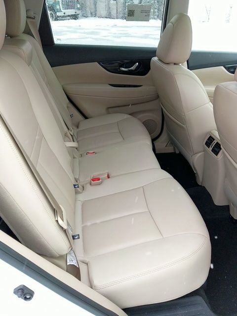 Used 2020 Nissan Rogue SL image 11