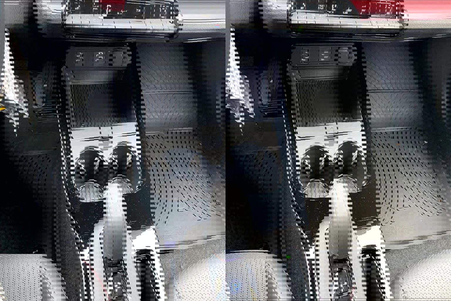 New 2026 Toyota Prius XSE image 19