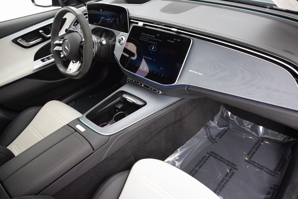 Used 2025 Mercedes-Benz E 53 AMG e 4MATIC Sedan image 13